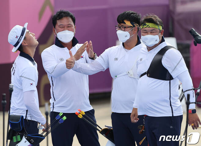 한국 남자 양궁 리커브 대표팀. /뉴스1 © News1 송원영 기자