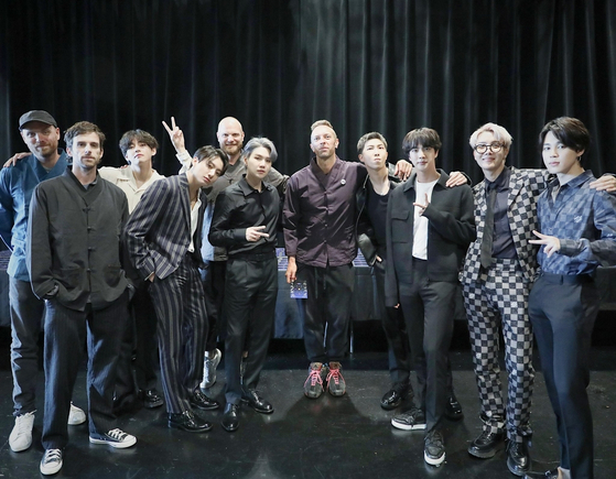 BTS and Coldplay met up in New York on Thursday, a day before the release of their single ″My Universe″ on Friday. [BTS TWITTER]