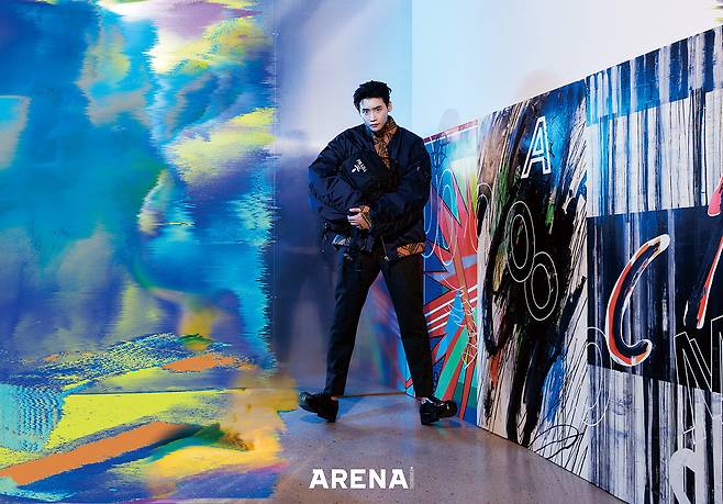 A fashion picture by Actor Lee Jong-suk has been released.The theme of this picture is a mixture of reality and distortion, reality by transformation and repetition and unrealism.Lee Jong-suk stood in a digitally-distorted background, creating a touch between reality and virtual space.In the interview that followed the filming, Lee Jong-suk revealed his expectations for the films witch2 and decibel that he finished shooting.Witch2 is a character like a villain, not a villain. Desibelle has seen scenarios and reads them.I wanted to be worth the Top Model for this role, so I got to appear.Then she revealed why she chose Drama Big Mouth as her return. Its a little older, and its a marriage setting.I think Ill be stressed out and obsessed about doing well, but I thought it was worth it.I thought it would be fun, and I wanted to be new. He said his change and pleasure as an actor.Lee Jong-suks Interview and pictorials can be found in the October issue of Arena Homme Plus and on the website.Photo Arena Homme Plus