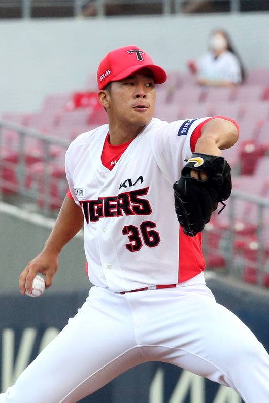 KIA 새 외국인 투수 보 다카하시. / KIA 제공