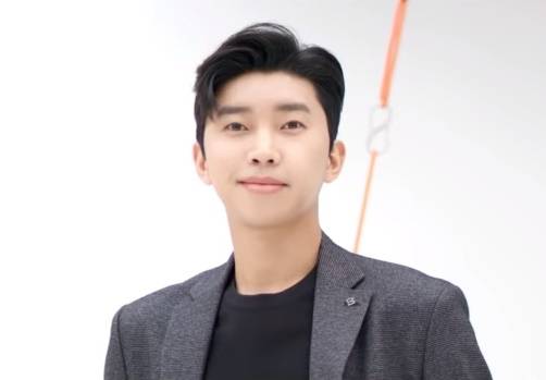 임영웅 수트핏도 넘버원..가을 남자의 정석