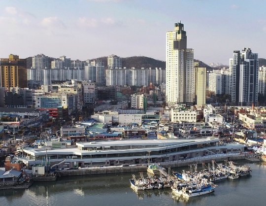 수도권 대표 어항으로 꼽히는 인천 남동구 소래포구 전경. ⓒ인천 남동구청 제공.