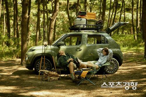 현대차 캐스퍼와 29CM MD 협업 룩북