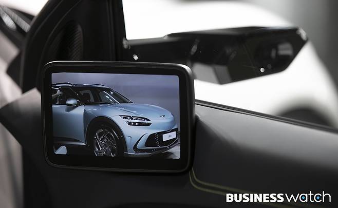 카메라 적용된 사이드 미러/사진=이명근 기자 qwe123@