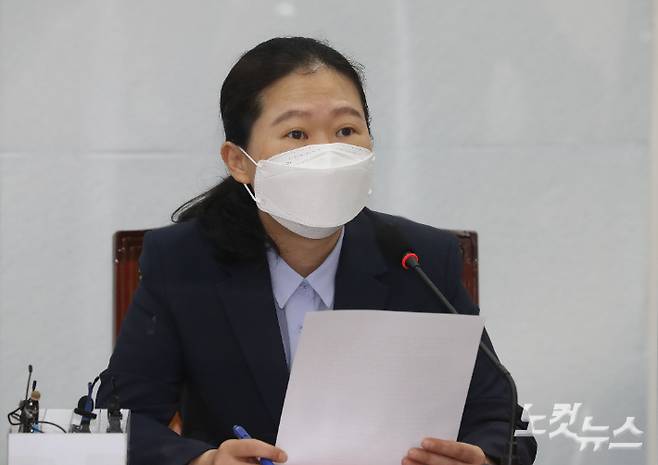국민의당 권은희 원내대표가 28일 국회에서 열린 최고위원회의에서 발언하고 있다. 윤창원 기자