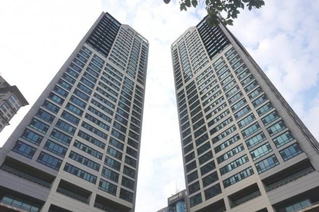 서울 영등포구 여의도동 대우트럼프월드2차.