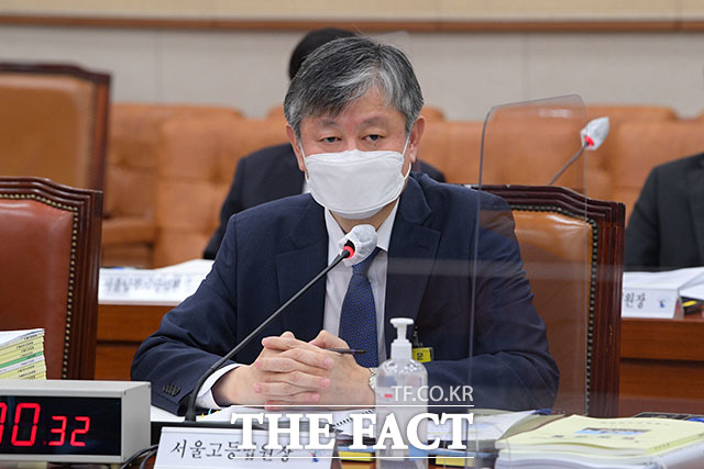 유 의원은 김만배 씨가 권순일 전 대법관을 방문한 기록을 제시하며 '사후수뢰죄' 가능성을 주장했다.