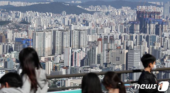 강북지역 아파트 모습. 2021.10.17/뉴스1 © News1 김명섭 기자