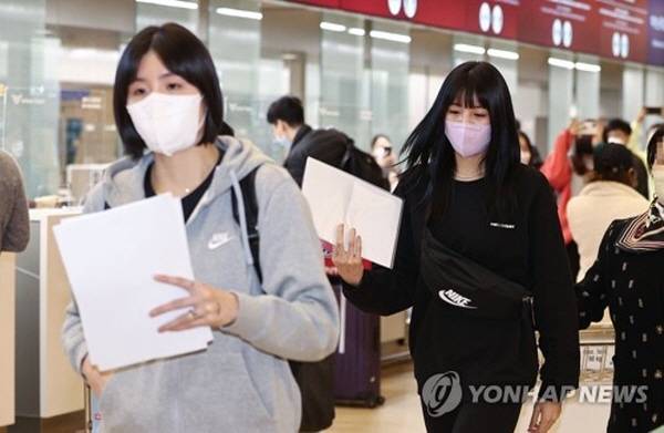 이재영(왼쪽) 이다영 ⓒ연합뉴스