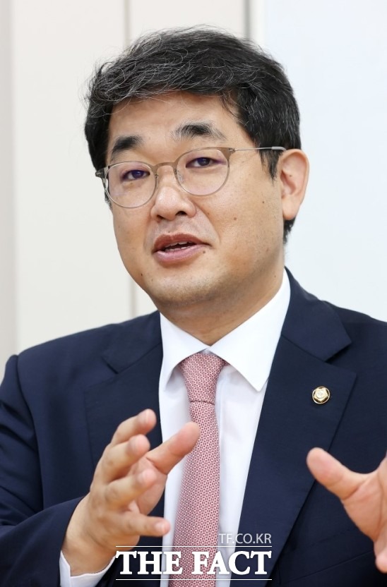 국민의힘 인천시당 위원장에 선출된 배준영 국회의원 사진/더팩트DB