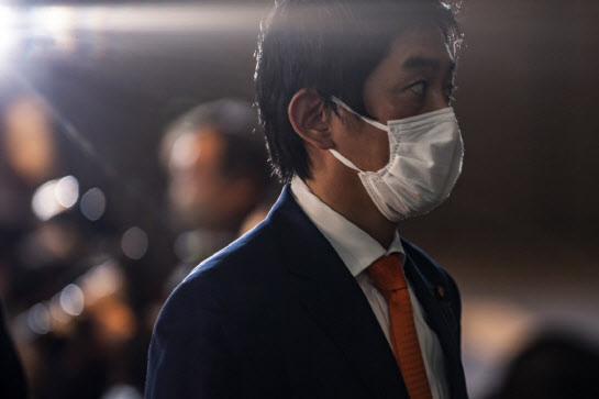 고바야시 다카유키 일본 경제안보상(사진=AFP)