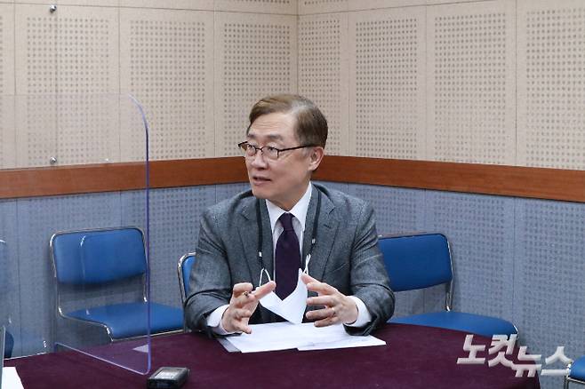 대담중인 최재형 전 감사원장. 박소라 인턴