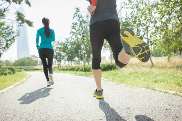 달릴 때 가슴에 통증이 생긴다면 ‘안정형 협심증’일 수 있다./사진=클립아트코리아