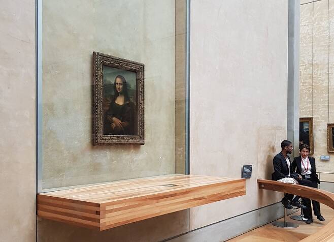 루브르 박물관에 전시된 레오나르도 다빈치의 ‘모나리자’. /사진=송경은 기자