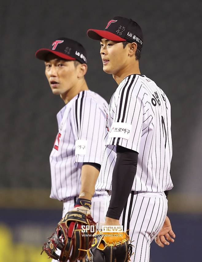 ▲ LG 내야수 서건창(왼쪽)과 이영빈. ⓒ잠실, 곽혜미 기자
