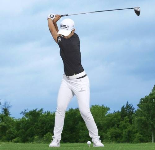 박성현의 드라이버 톱 스윙.