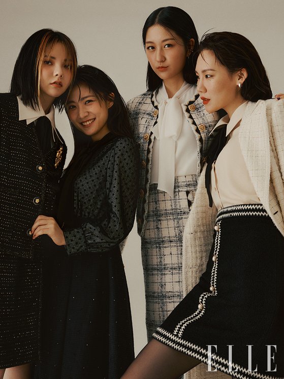 Fashion magazine Elle and JTBC Alvin and the Chipmunks: The Squeakquel Lee Su-hyun Kim Ye-Ji, Lindsay, Yubin, Eun Ae Kyung, Jung Na Young, Jang Ha Eun and Hwang Hyun Jo together were released on the 27th.Seven Lee Su-hyun wears F/W costumes including Taylored Kara Long Court, Tweed Jacket and Slit Skirt, and attracts attention with their elegant charm from a lovely girl to a charismatic superwoman.More pictorials by Alvin and the Chipmunks: The Squeakquel Lee Su-hyun and Elle Magazine can be found in the November issue of Elle and on its website.