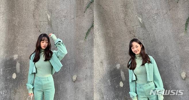 Actor Lee Yoo-Mi posted several photos on her Instagram page on Friday afternoon.Lee Yoo-Mi in the public photo is attracting attention by wearing Konyaspor series in both top and bottom as it is reminiscent of Konyaspor reasoning in squid game.Lee Yoo-Mi is loved worldwide for her role as Ji Young in the Netflix series Squid Game.