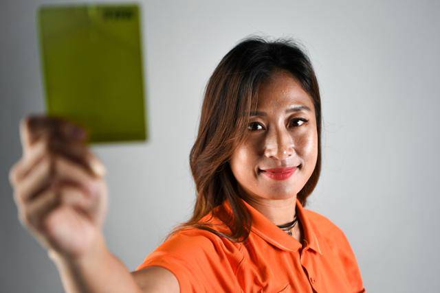 축구 국제심판이라는 쉽지 않은 길을 택한 오현정 심판은, 이제 여자 월드컵 주심이라는 새 목표를 향해 가고 있다. 한지은 인턴기자