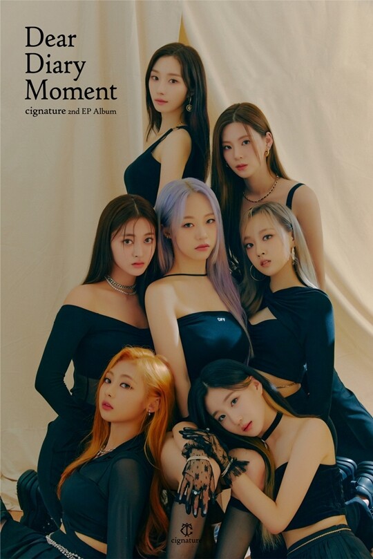 Signature (Chasal, Support, Celine, Bell, Semi, Dohee, and Chloe) posted a group concept photo of their second EP album, The Killing of a Sacred Deer Diary Precious Moments, Inc., on the official SNS at 0:00 on the 10th.Signature in the public image is in harmony with the cloth of warm beige color.Styling has created a soft and chic atmosphere.Especially, Signature is the first album to be released after the new members Dohee and Chloe are recruited, so the seven members complete visuals and extraordinary aura catch their attention.The second EP Dear Diary Moment, released by Signature in a year and two months after the first EP Listen and Speak released last September, is an album that collects moments that you want to remember, or moments that you do not want to remember but you have to remember.Signature will show the aspect of 4th generation rookie girl group in front of fans with more solid and mature appearance by showing seven synergy.Meanwhile, Signatures second EP album Dear Diary Moment will be released on various online music sites at 6 pm on the 30th.