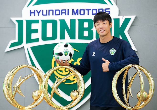 지난달 30일 전북 현대 클럽하우스에서 만난 전북 중앙수비 겸 주장 홍정호. 프리랜서 장정필