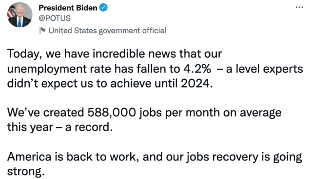 실업률 감소와 일자리 회복을 고무적으로 평가하는 바이든 대통령의 트윗