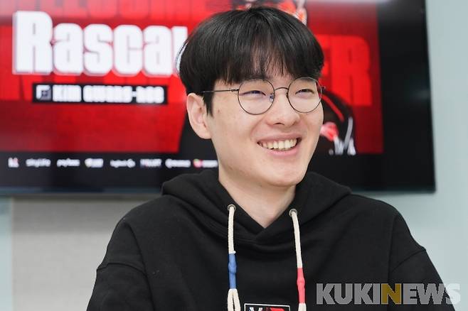 KT 롤스터의 탑 라이너 '라스칼' 김광희와 22일 인터뷰를 진행했다. 사진=임형택 기자