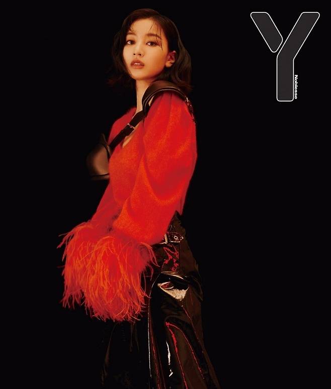 After releasing his third full-length album, Formula of Love: O + T=3, TWICEs Nayeon and Ji Hyo, who are busy days, have covered the cover of Y  Magazine 04.TWICE, which has been conducting face-to-face concerts for about two years starting with TWICE 4TH WORLD TOUR III Concert in Seoul, the first venue of the 4th World Tour between the 25th and 26th, is a fan (3) as you can see from the serious expression of the album If Once and TWICE meet He clearly expressed his love for him.Nayeon and Ji Hyo, who showed their affection for Once in the Dazzling Sparkle pictorial interview of y magazine 04, completed a sophisticated and chic charm that they have never seen before through 20 cuts of pictorial images.Nayeon and Ji Hyo of TWICE, who presented a new identity with a city image and a fascinating atmosphere with a collection costume of a high fashion brand, revealed the atmosphere with a playful and lovely appearance unique to the break during the filming, but when they were in front of the viewfinder, they were immersed in the shooting quickly and impressed the staff.In addition, Nayeon, who wrote the song Fall In Love Again among this album, and paper interviews that solved the truthful story of Ji Hyo who tried to write his first composition with Cactus and Imoji Quiz video interview, which enjoys quiz games expressing their hit songs with emoji.TWICE Nayeon, which has different charms, and 20 pages of interviews with Ji Hyos cover can be found on the official website of Y Magazine 04 and Y magazine published on December 30th, Instagram, YouTube, Twitter, Facebook and Naver Post.TWICE Nayeon and Ji Hyos video interview and fashion film will also be released sequentially through the Y magazine SNS channel in January.On the other hand, Y magazine received a great response by presenting TWICE Nayeon, Ji Hyos handwritten CD and gentle monster sunglasses in commemoration of the breakthrough of 100,000 followers of Instagram.