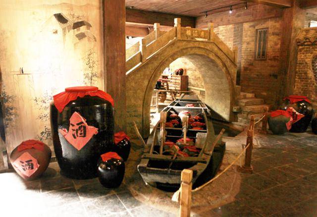 타이얼좡 고성의 술집. Ⓒ최종명