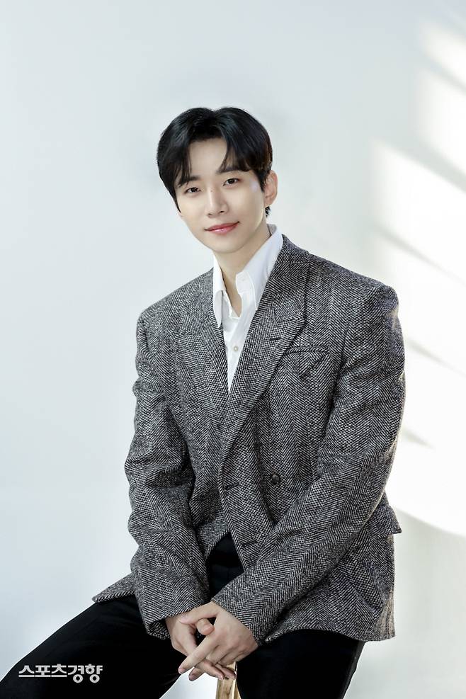 MBC 드라마 ‘옷소매 붉은 끝동’에서 극중 정조 이산 역을 연기한 배우 이준호. 사진 JYP엔터테인먼트
