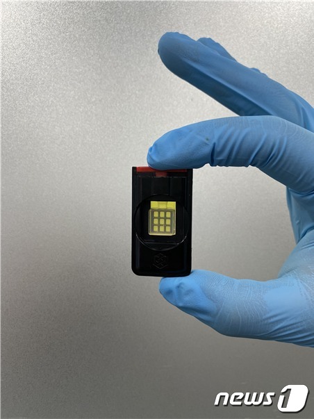 옵토레인, 30분 PCR 진단키트 'Genoplexor™ COVID-19 Detection Kit'(사진 제공 : 옵토레인). © 뉴스1