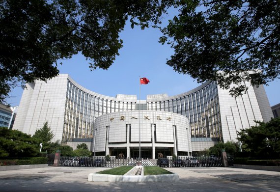 중국의 중앙은행인 인민은행 본점 © 로이터=뉴스1 /사진=뉴스1