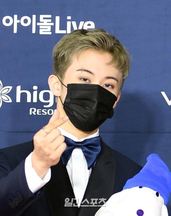 The group NCT Dreams mark is taking a pose at the 31st High1 Seoul Song Awards ceremony red carpet held at Gocheok Sky Dome in Seoul on the afternoon of the 23rd.Photo: Sports Seoul Provides 2022.01.23