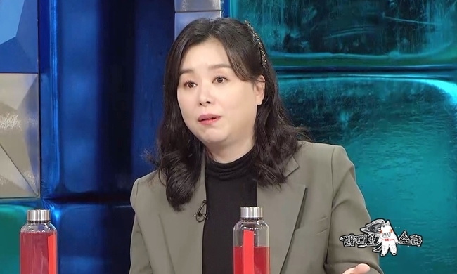 Actor Jang Hye-jin will appear on Radio Star to reveal the movie Parasites aftermath, which appeared after an 18-19kg increase.MBC Radio Star (planned by Kang Young-sun/director Kang Sung-ah), which is scheduled to air at 10:10 p.m. on Feb. 2, will feature two special features of Lets Go to Our Palace with Lee Joon-ho, Lee Se-young, Jang Hye-jin, Oh Dae-hwan, Kang Hoon and Lee Min-ji.Jang Hye-jin appeared in the acting department of the Korea National University of Arts, including The Graduate, the film Secret Sunshine, We, Parasites, Drama, Loves Unbreakable, and Clothes Retail Red End.He is currently active in various works, but after the college The Graduate, he gave up his career as an actor. He tells the twists and turns that he has experienced until he became an actor again.In particular, Jang Hye-jin introduces the story of a reunion with director Lee Chang-dong of Secret Sunshine while living a normal job.The Academi awards ceremony will tell the story of a movie that appeared in the parasite, the first Korean film to win the award, and the Academis rule (?) will be released and will be robbed of the eye.Jang Hye-jin says he has increased 18 to 19 kilograms to appear in the parasite, and then reveals the aftermath of the parasite that love calls are pouring.In the meantime, Jang Hye-jin reveals an anecdote that Lee Joon-ho, who breathed in Red End of Clothes Retail, said, I went here together.Oh Dae-hwan, who appeared together, solves the part that viewers of Red End of Clothes Retail most wondered about: Confessions why Left Wing laughs with his nose.