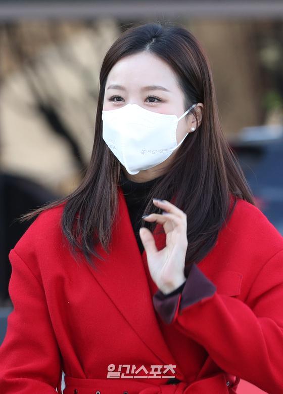 The closing ceremony of Love Fruit Hope 2022 Sharing Campaign was held at Seoul City Hall Plaza on the morning of the 3rd.Singer EXID member Solji, basketball player Huh Jae, broadcaster Jeon Jae-hyang attended the event.