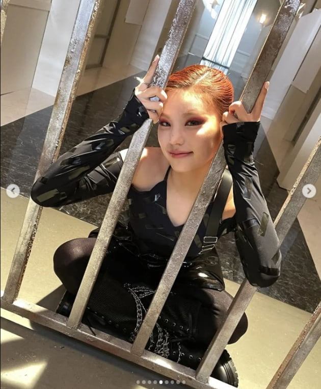 Yezi, a member of the group ITZY, showed off his various charms and told him about his recent situation.Yezi posted several photos on his 22nd day with an article entitled Yezi Mitum era on his instagram.Yezi in the public photo is a picture of a variety of poses.On the other hand, the group ITZY to which Yezi belongs will hold ITZYs first official fan meeting ITZY The 1st Fan Meeting ITZY ITZY Trust, Lets fly!Photo: ITZY Yezi SNS