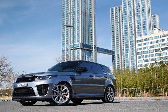 랜드로버 레인지로버 스포츠 SVR 자유로 연비