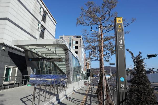 사진은 지하철 4호선 연장 진접선 신설역인 진접역. / 사진=김동우 기자