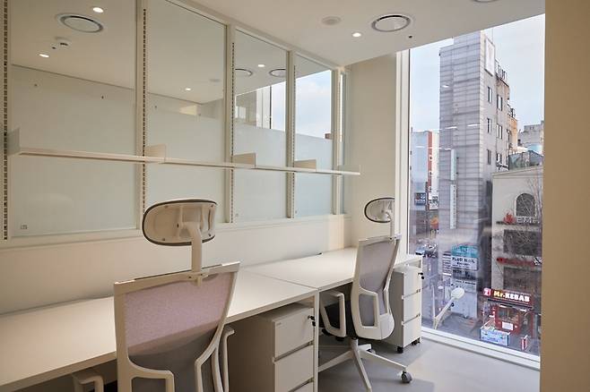 무신사 스튜디오 한남점