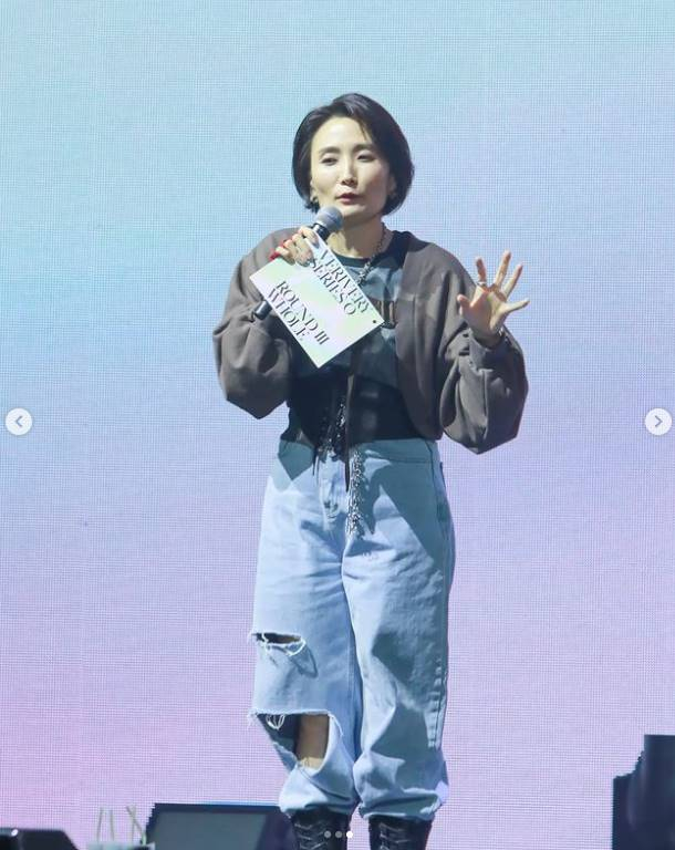 On the 26th, Park Kyoung-lim Instagram posted a picture with the hashtag of the group Berry Berry and Park Kyoung-lim.In the public photos, Park Kyoung-lim was seen in MC at the recent comeback showcase of Berry Berry.Park Kyoung-lim has recently been attracting attention with its stylish look after its successful diet.