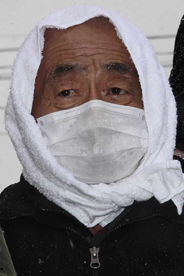 ▲<프레시안>이 2011년 후쿠시마 인근 지역에서 찍은 재난의 모습. 피난민은 방사능공포에 떨며 라디오와 TV를 통해 '실종자' 숫자가 늘어가는 걸 지켜볼 수밖에 없었다. ⓒ프레시안(최형락)