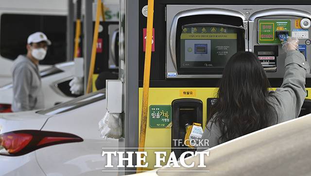 15일 한국자동차산업협회(KAMA)와 한국수입자동차협회(KAIDA) 판매 통계에 따르면 올해 1분기 국내 승용차 시장에서 경유 모델 판매량은 4만3517대로 집계됐다. /더팩트 DB