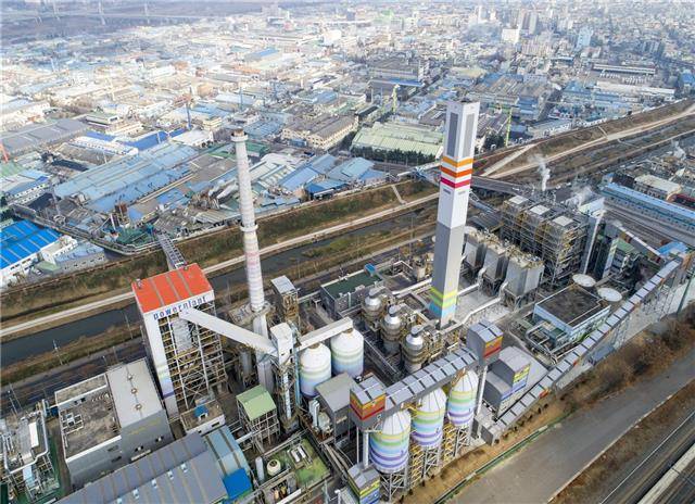 대구 염색산업단지에 가동되는 유연탄 발전시설.대구시 제공