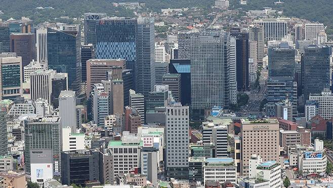 서울 남산에서 바라본 기업 빌딩 ※기사와 직접적인 관련이 없습니다. [연합뉴스 자료사진]