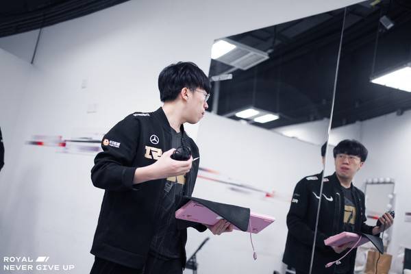 사진=RNG 공식 웨이보, '샤오후' 리위안하오