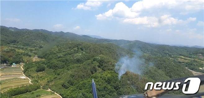 사천 축동면 반용리 일원 산불(산림청 제공). 2022.5.27 © 뉴스1