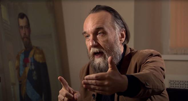 ‘푸틴의 브레인’이라 불리는 러시아 철학자 알렉산드르 두긴. ⓒBBC Newsnight 화면 갈무리