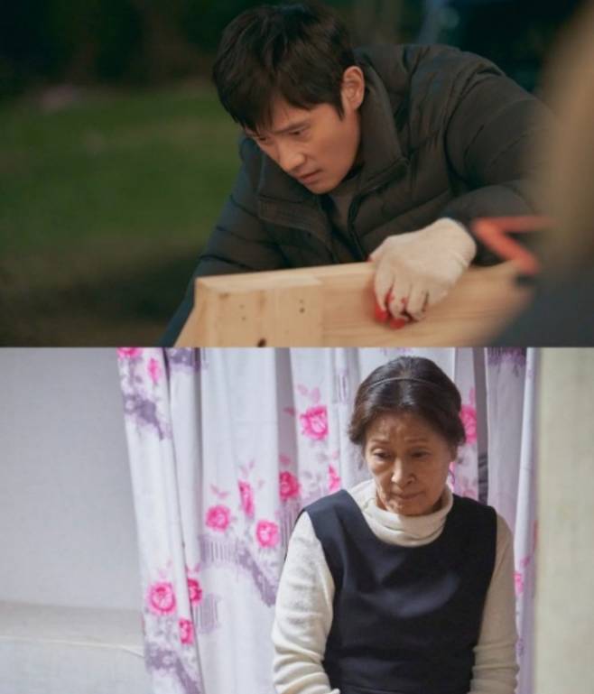 ‘우리들의 블루스’ 이병헌이 어머니 김혜자의 시한부 사실을 알게 된 가운데 그가 엄마 김혜자를 싫어했던 이유가 공개됐다./사진=tvN 토일드라마 '우리들의 블루스'