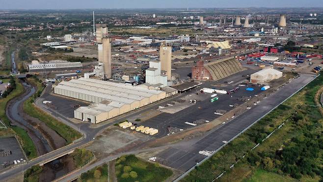 영국의 최대 비료 생산업체 CF 인더스트리 홀딩스의 북아일랜드 지역 공장 전경. (사진=AFP)