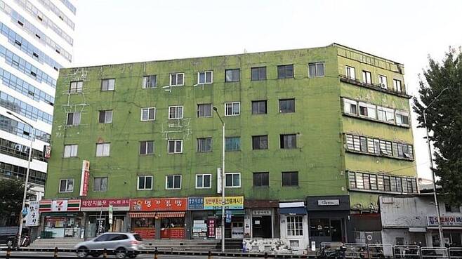 철거를 앞둔 국내 최고령 아파트 '충정아파트'의 모습 (사진=연합뉴스)